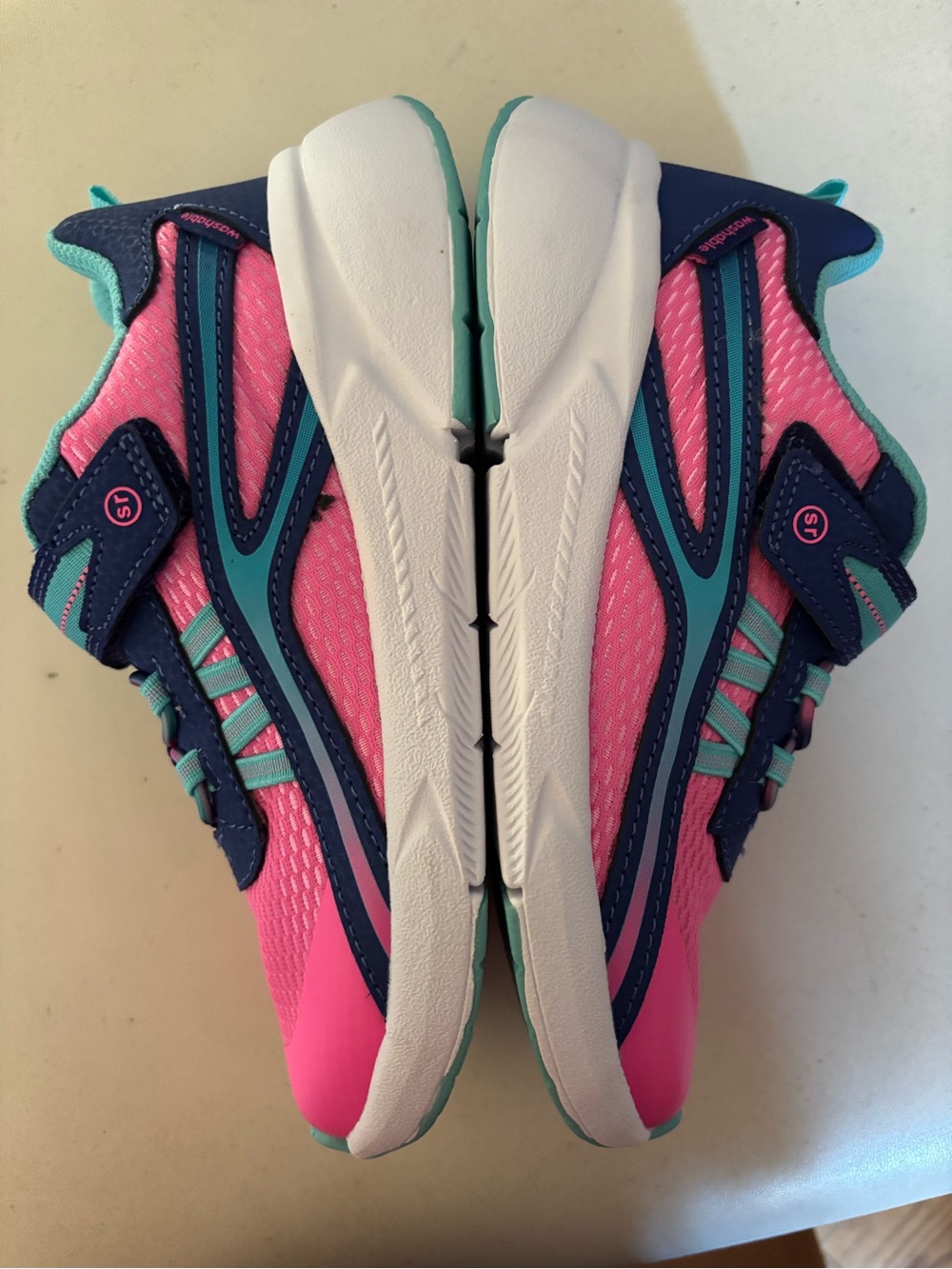New with Tags! Stride Rite Little Girls M2P. Journey 3.0 Sneakers size 1 - Picture 2 of 7